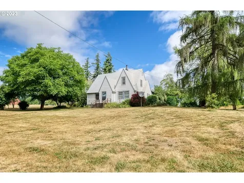 31681 Canaan Road Deer Island OR 97054