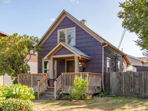 7656 Se Clay Street Portland OR 97215