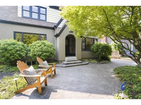 7905 Se 32nd Avenue Portland OR 97202