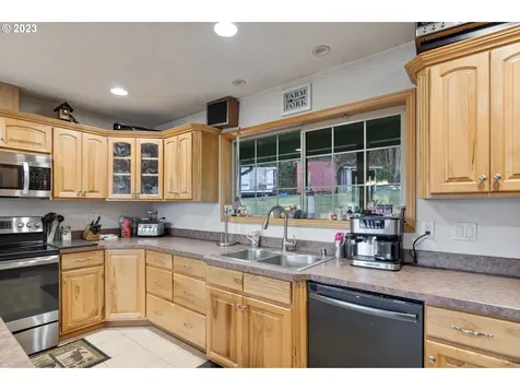 181 Remington Drive Kelso WA 98626