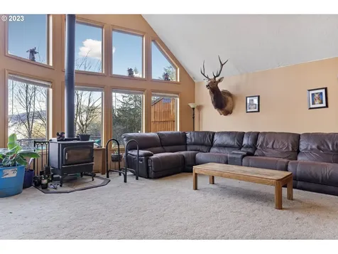 181 Remington Drive Kelso WA 98626