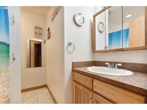 181 Remington Drive Kelso WA 98626