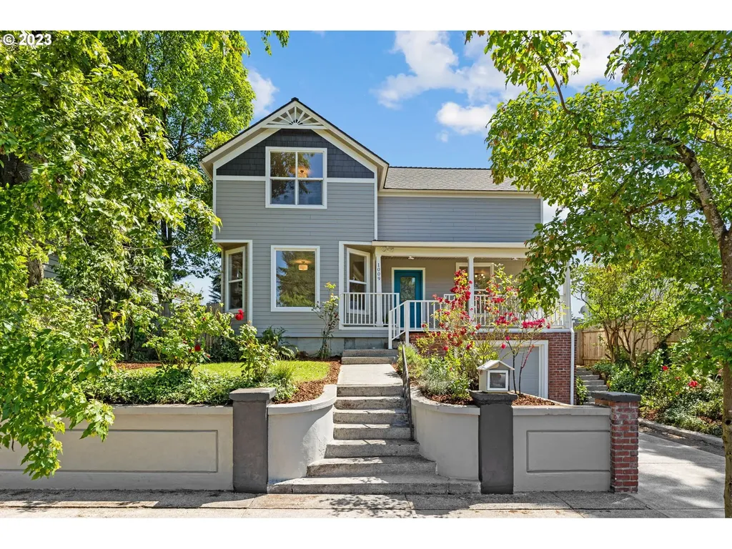 1009 W 16th Street Vancouver WA 98660