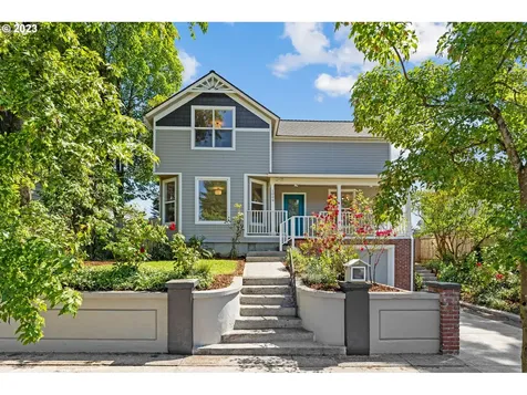 1009 W 16th Street Vancouver WA 98660