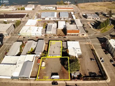 2056 Sherman Avenue North Bend OR 97459