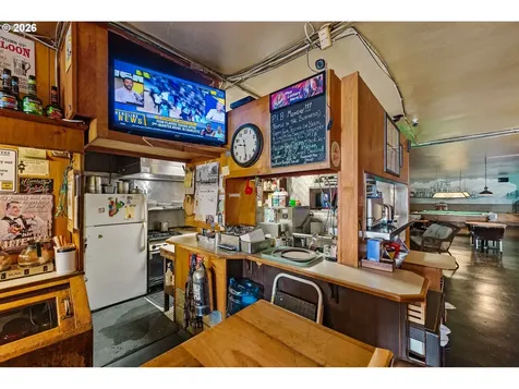 2056 Sherman Avenue North Bend OR 97459