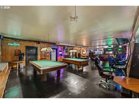 2056 Sherman Avenue North Bend OR 97459