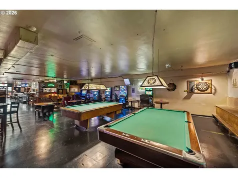 2056 Sherman Avenue North Bend OR 97459