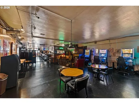 2056 Sherman Avenue North Bend OR 97459