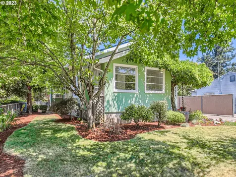 7719 Se Knight Street Portland OR 97206