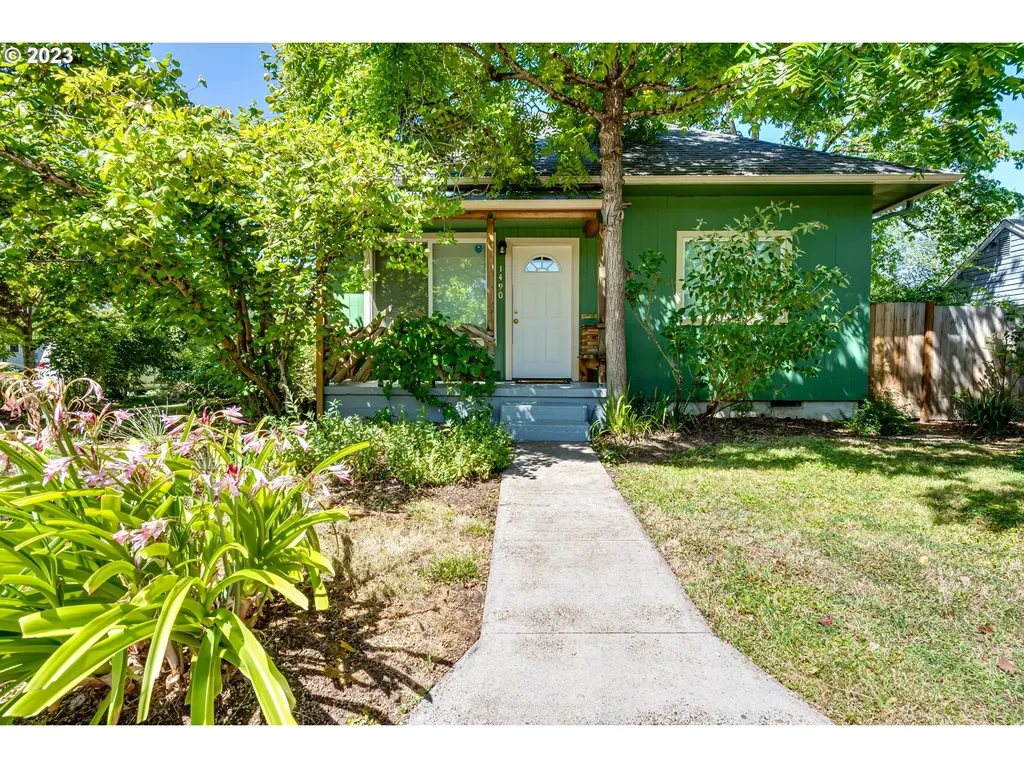 1490 Jefferson Street Eugene OR 97402