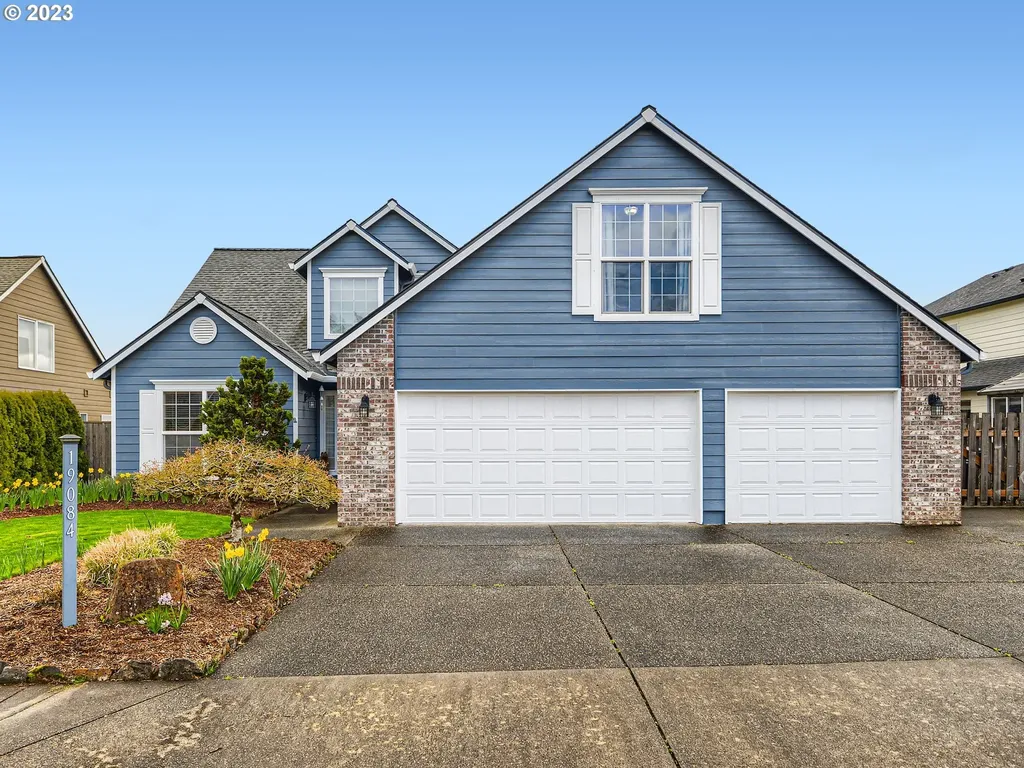 19084 Maywood Street Oregon City OR 97045