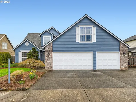 19084 Maywood Street Oregon City OR 97045