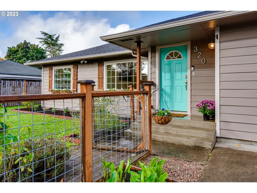 320 33rd Street Springfield OR 97478