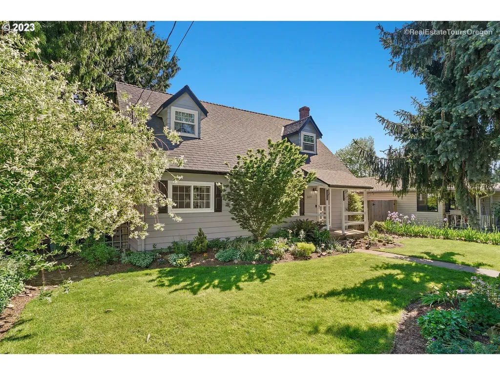 2699 A Street Hubbard OR 97032