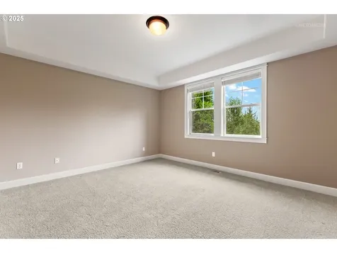 10211 SE Bristol Lane Happy Valley OR 97086