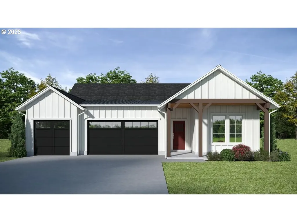 1945 S Fir Loop Canby OR 97013