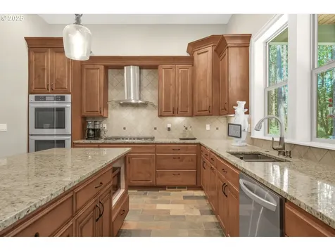 25600 NE Ridge View Drive Hillsboro OR 97123