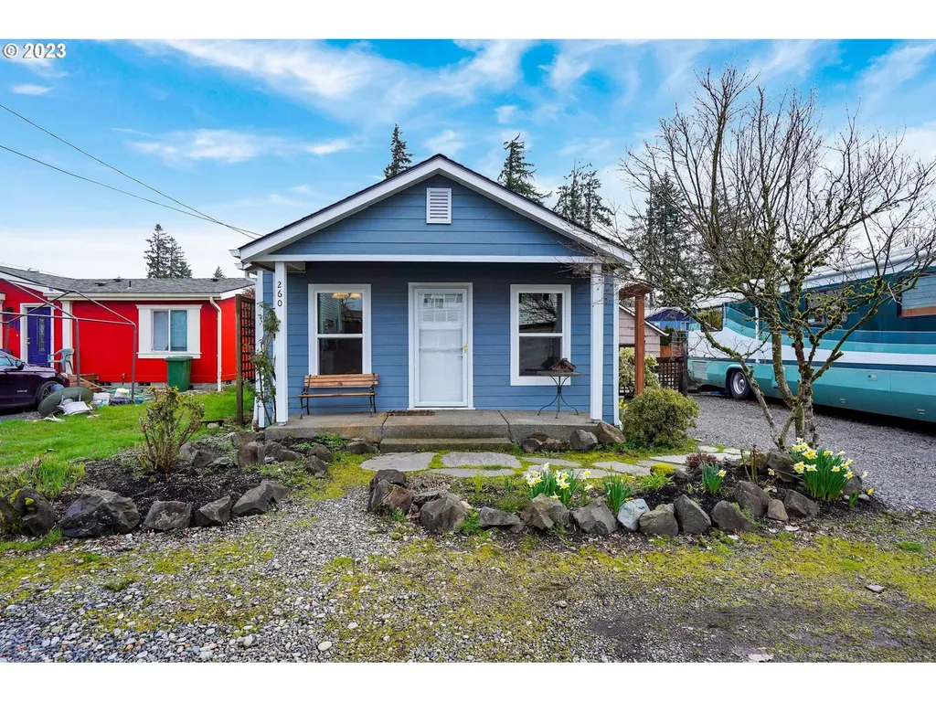 260 N King Avenue Stayton OR 97383