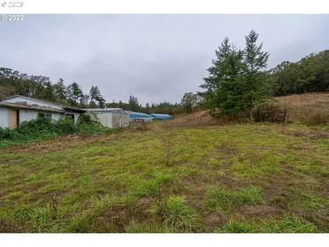 4090 NW Lincoln Avenue Yamhill OR 97148