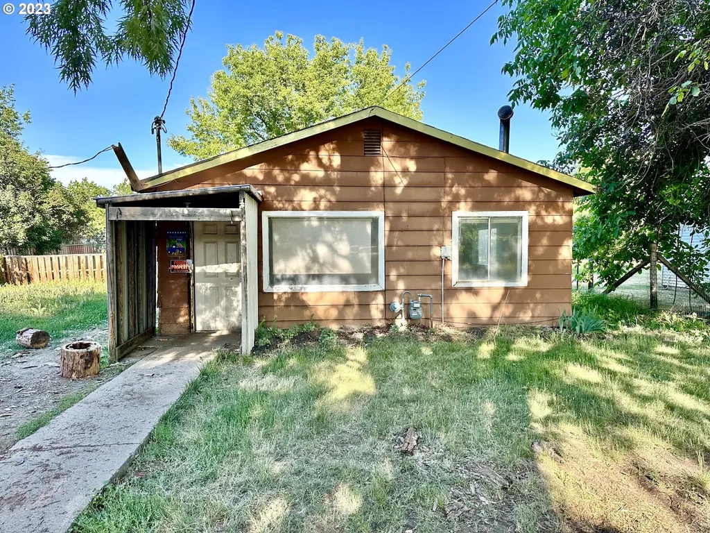 455 S Dewey Street Union OR 97883