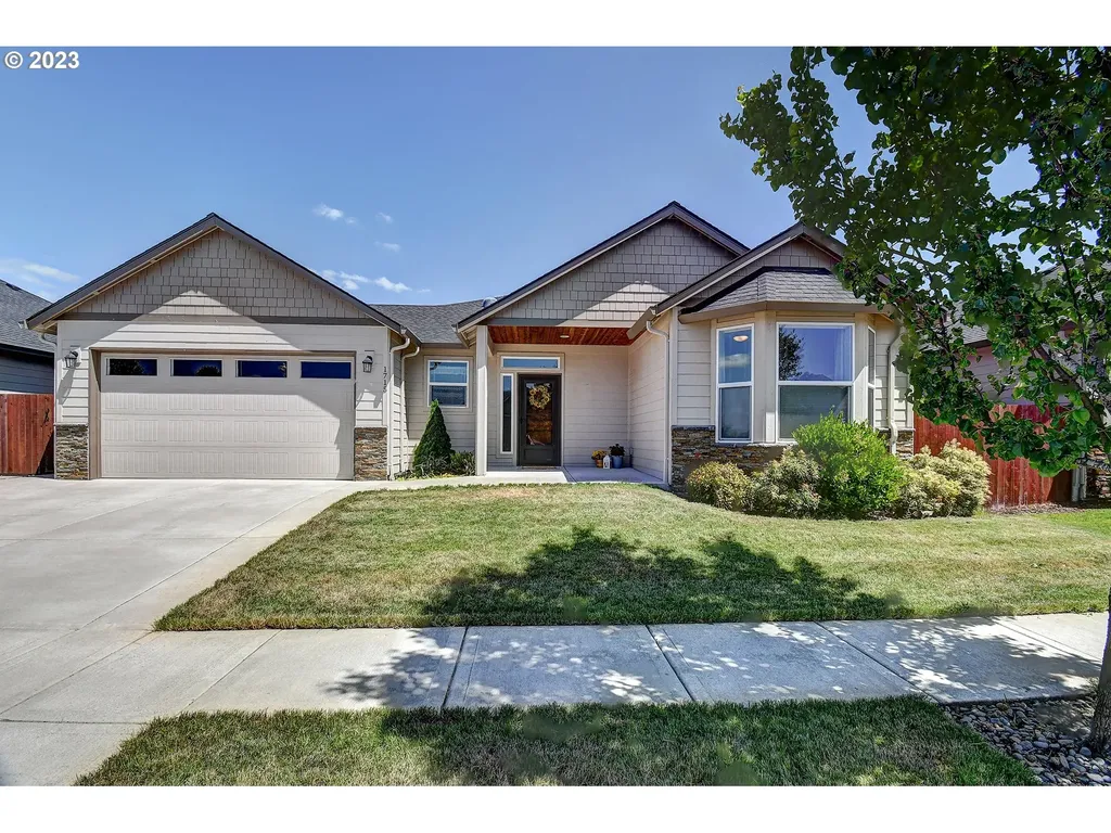 1715 Nw 23rd Avenue Battle Ground WA 98604