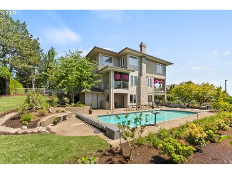 11730 Se Solomon Court Happy Valley OR 97086