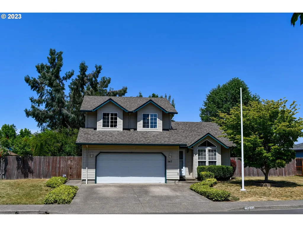 547 NE 27th Street Mcminnville OR 97128