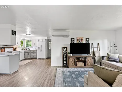 1430 Chase Street Eugene OR 97402