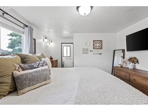 1430 Chase Street Eugene OR 97402