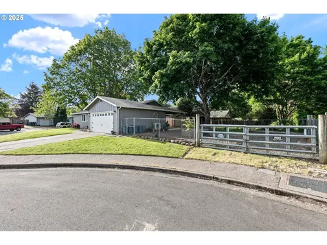 1430 Chase Street Eugene OR 97402