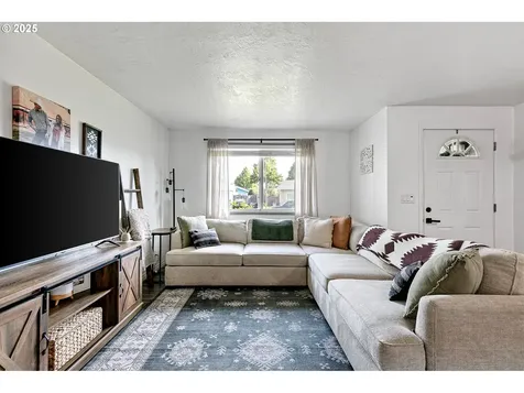 1430 Chase Street Eugene OR 97402