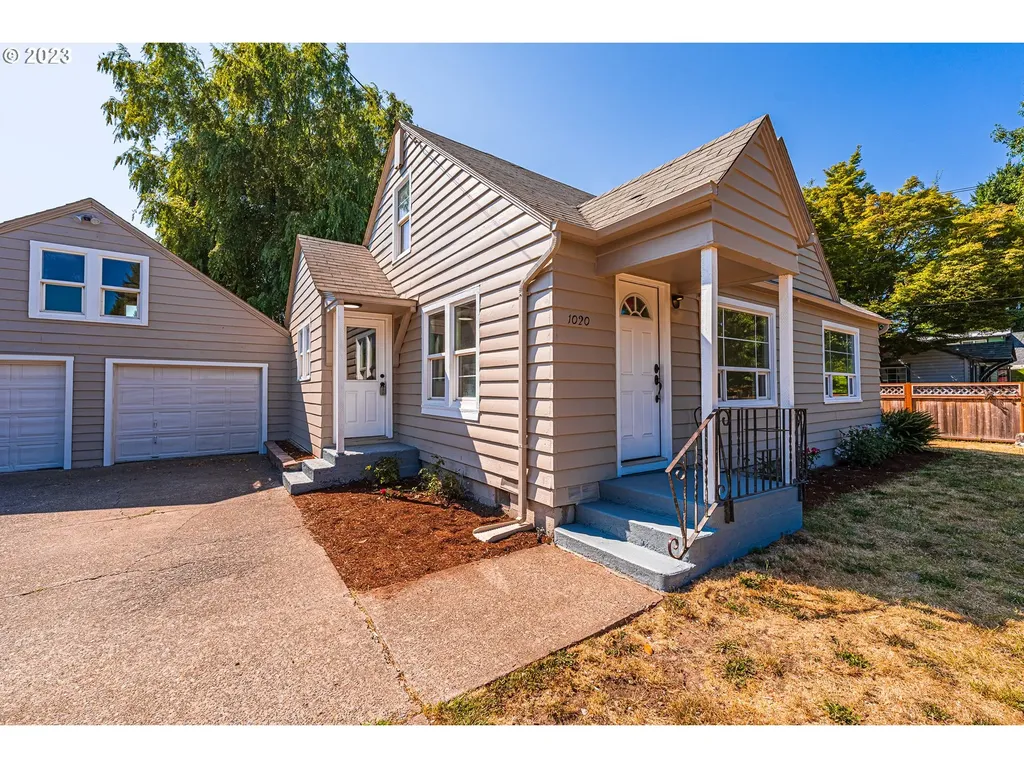 1020 6th Street Springfield OR 97477