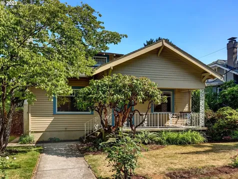 4319 Se Ash Street Portland OR 97215