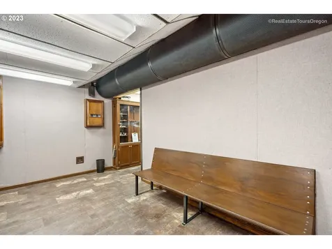 10791 NE Oak Street Donald OR 97020