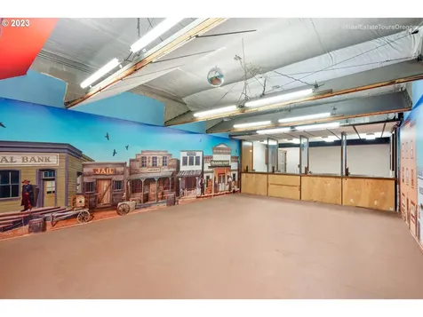 10791 NE Oak Street Donald OR 97020