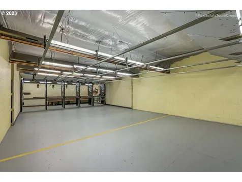 10791 NE Oak Street Donald OR 97020