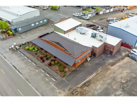 10791 NE Oak Street Donald OR 97020