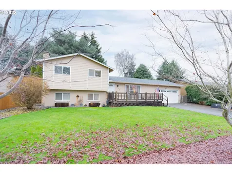718 Nw 82nd Street Vancouver WA 98665