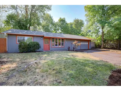 832 E 35th Place Eugene OR 97405