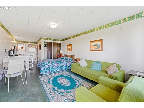 4844 Fish Mill Way Westlake OR 97493