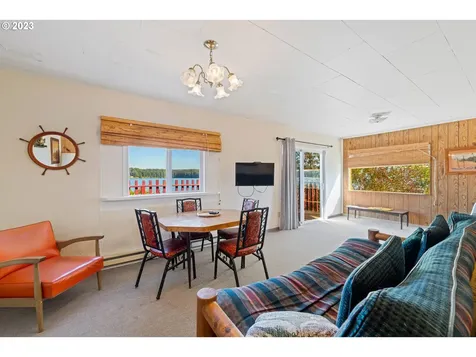 4844 Fish Mill Way Westlake OR 97493