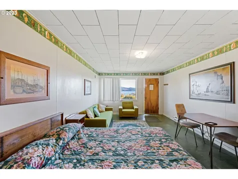 4844 Fish Mill Way Westlake OR 97493