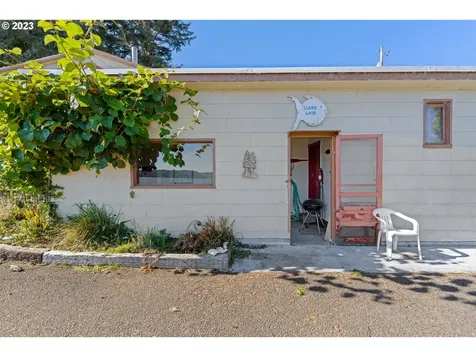 4844 Fish Mill Way Westlake OR 97493