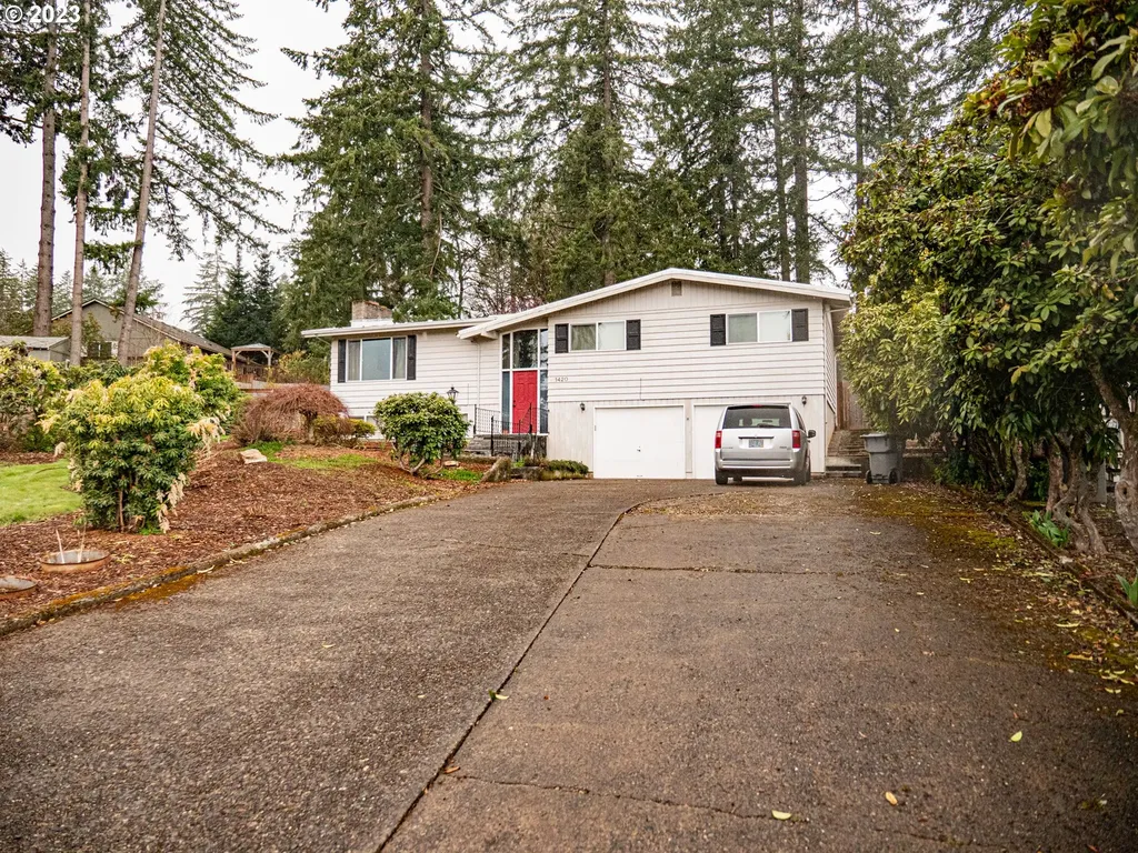 1420 Evergreen Lane Sweet Home OR 97386