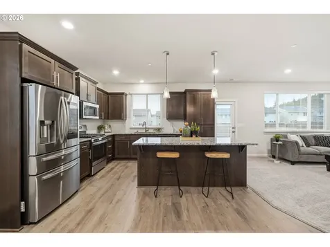 6461 N 89th Avenue Camas WA 98607