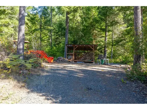 36565 Parsons Creek Road Springfield OR 97478