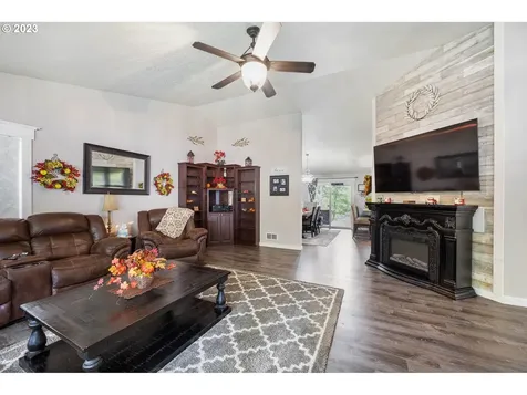 36565 Parsons Creek Road Springfield OR 97478