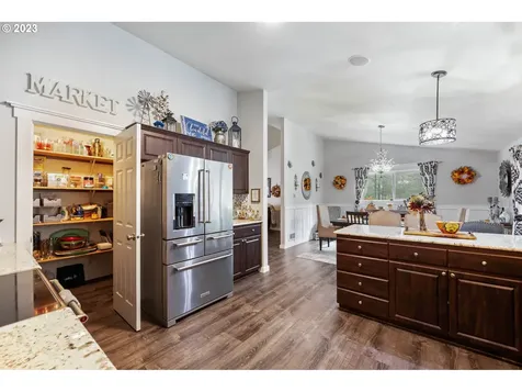 36565 Parsons Creek Road Springfield OR 97478