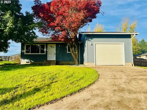 131 Stonewood Court Roseburg OR 97471